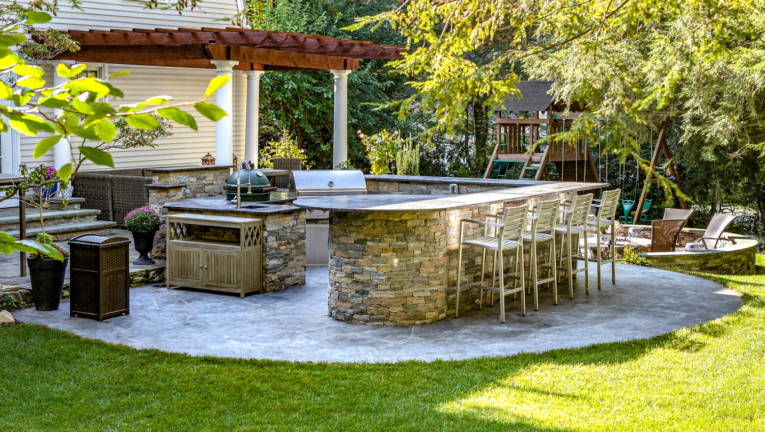 Dex by Terra Outdoor Kitchen in MA