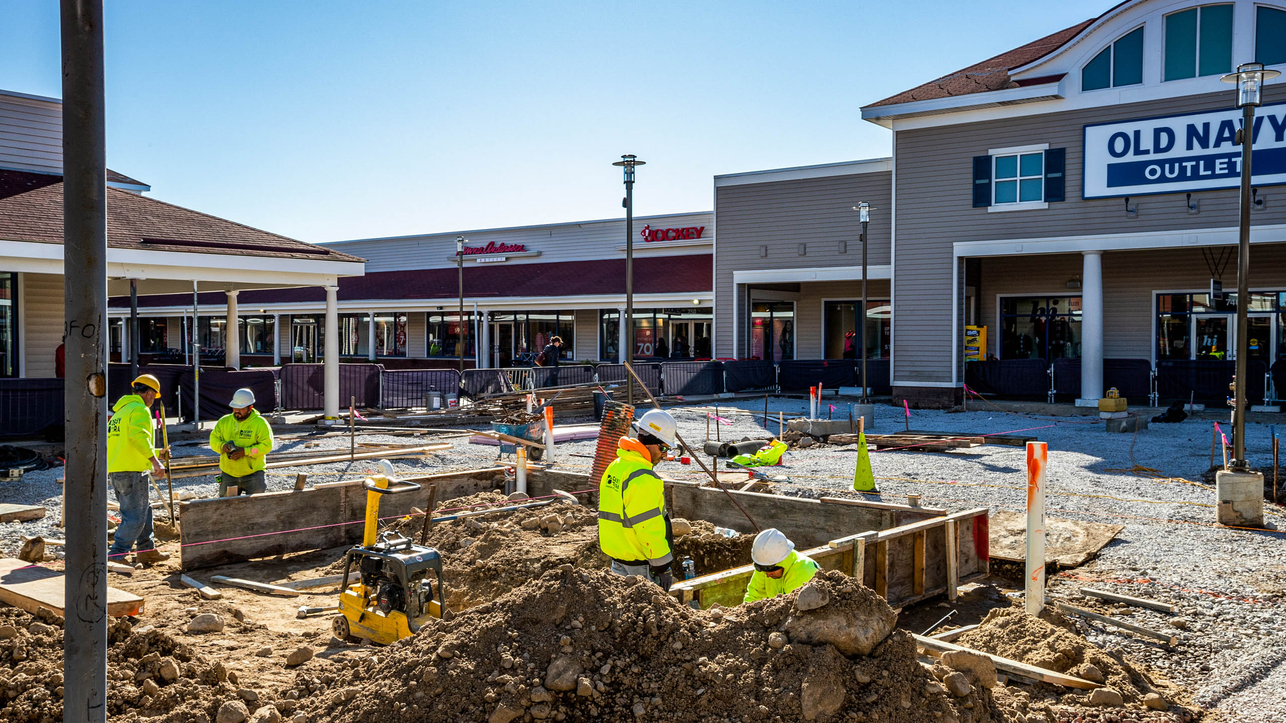 Dex by Terra workers doing construction on Wrentham Outlets in Wrentham, MA.